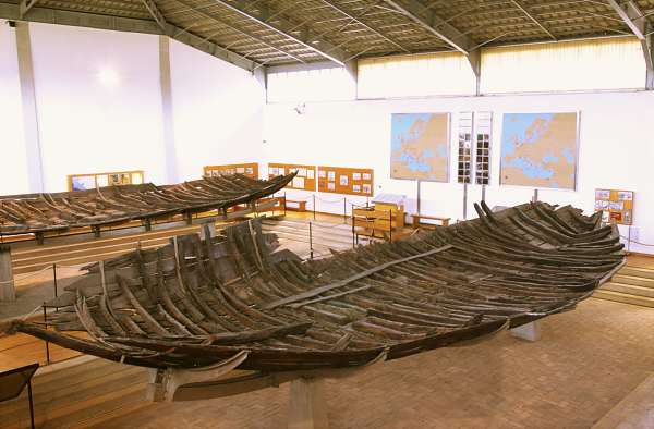 Museo delle Navi Romane