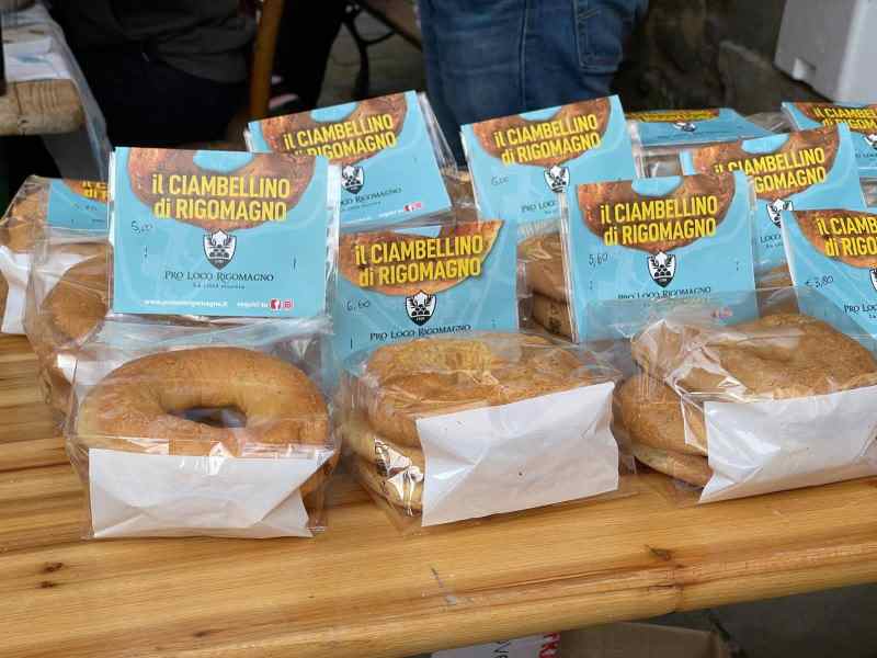 Rigomagno (SI)
"Sagra del Ciambellino"
11-12 Aprile 2026 